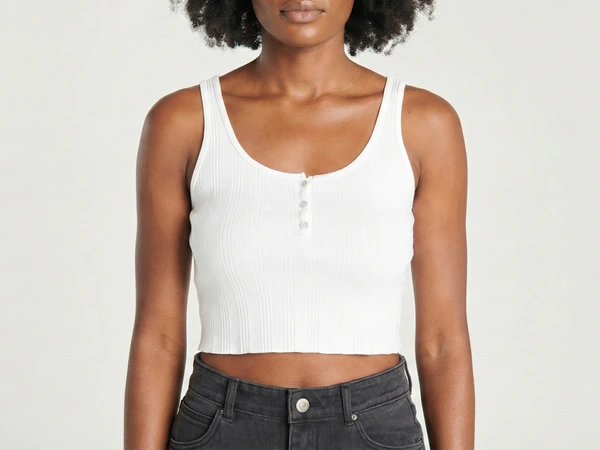 Cropped-Top_Athleisure_Product-Manufacturing_Apparel-Wholesaler-Benin-Textile-Corporation-Africa-Textile-Business-2-1-1-1